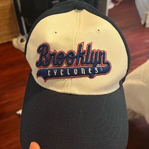 Brooklyn Cyclones Baseball Hat - Navy & Cream